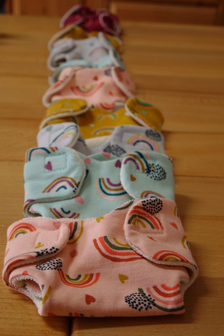 Puppenkleider Kollektion Herzallerliebst Puppen